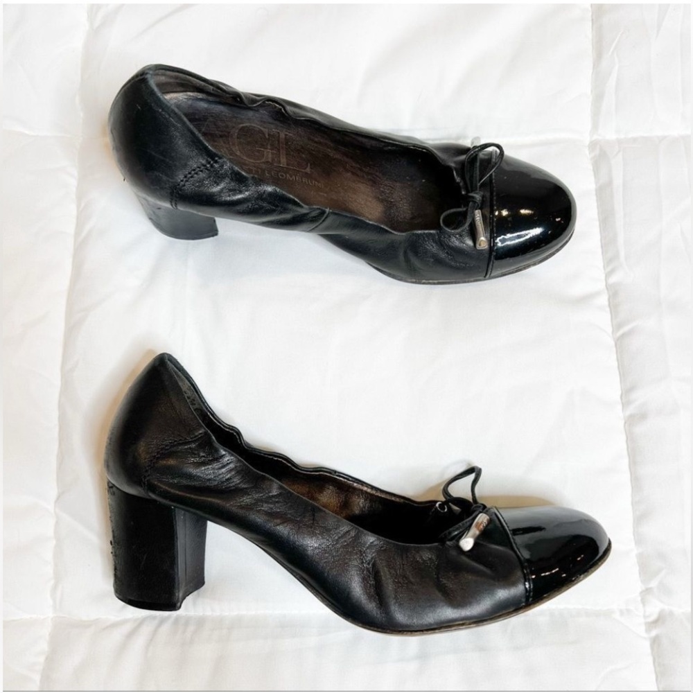 AGL “ATTILIO GIUSTI LEOMBRUNI” Black Leather Pumps 
Size 7  EUC